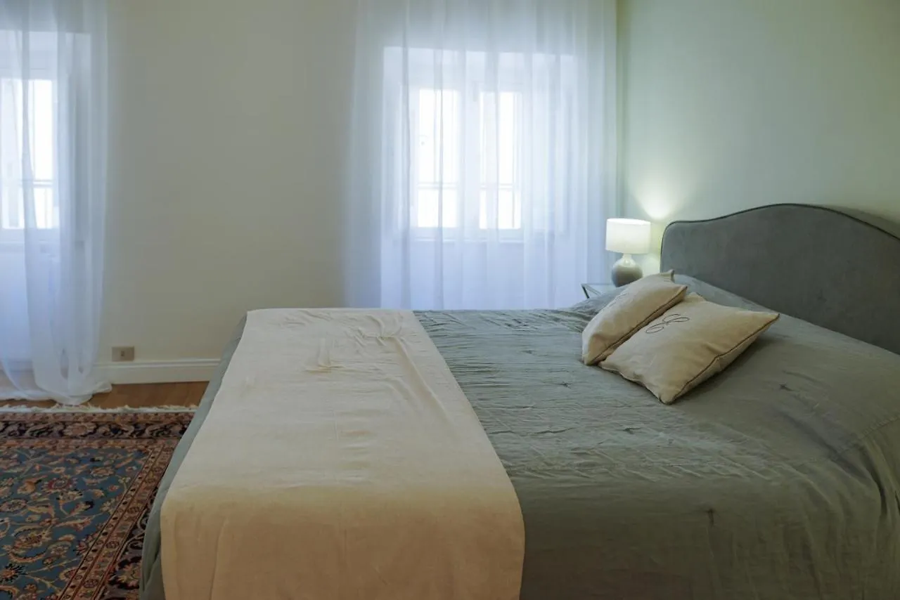 Barberini Apartment Rome Italy