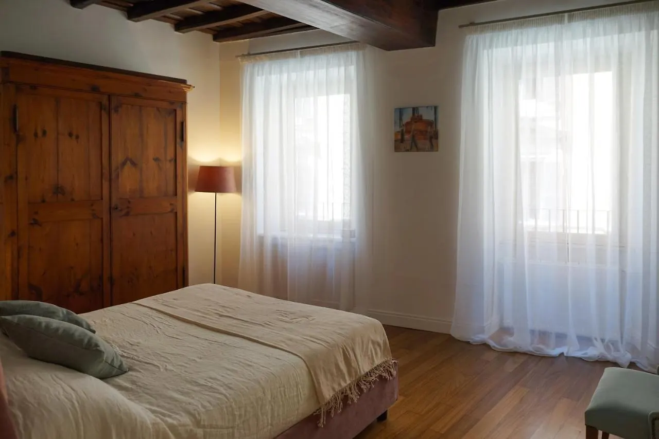 Barberini Apartment Rome Italy