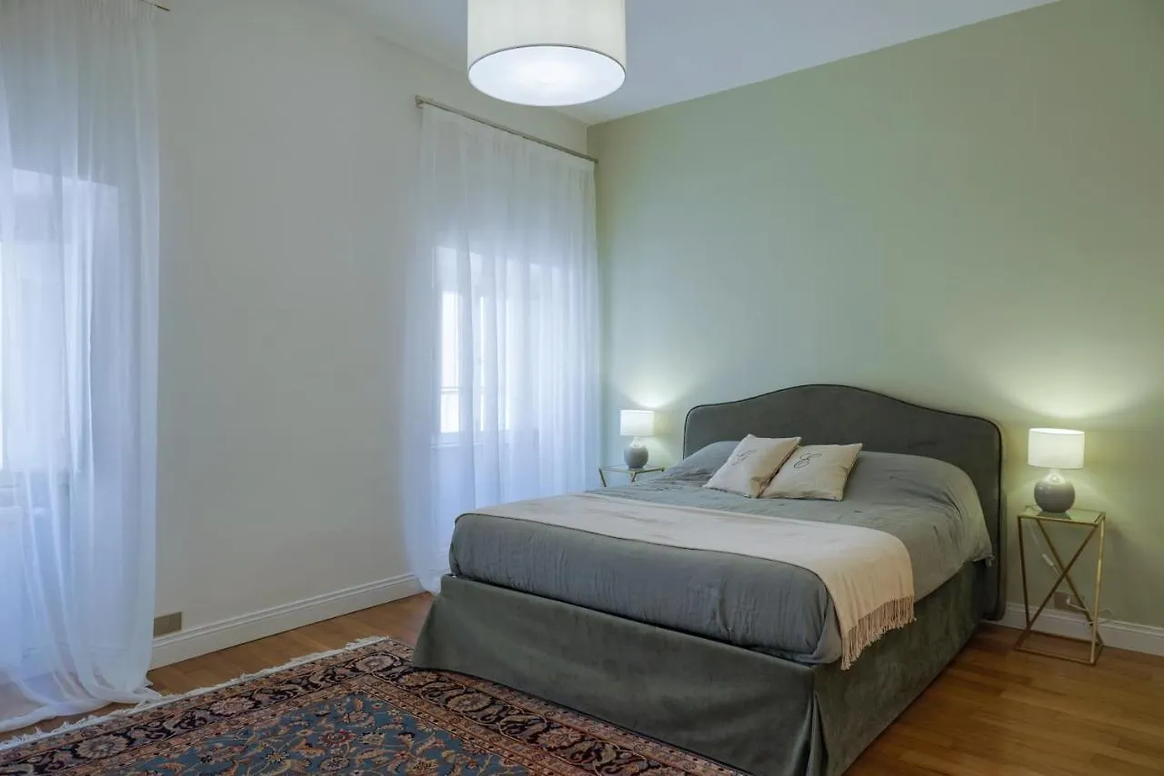 Barberini Apartment Rome
